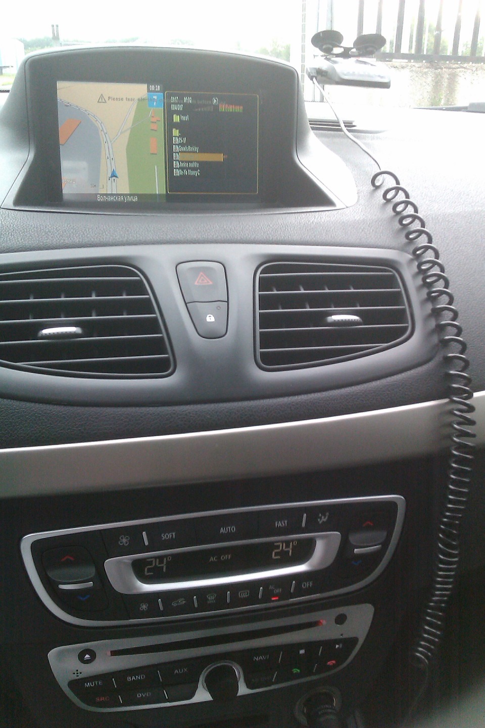 Мультикомбайн. Автозвук часть 3. — Renault Fluence, 1,6 л, 2012 года ...