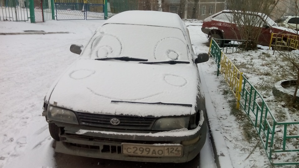 Дети подняли настроение — Toyota Corolla (100), 1,5 л, 1993 года ...