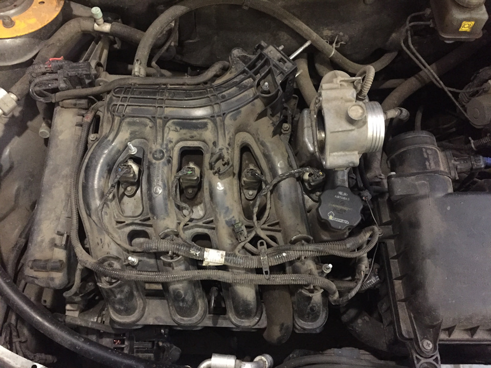 Плавают Х.Х? Первым делом чистка дроссельной заслонки — Lada Приора ...