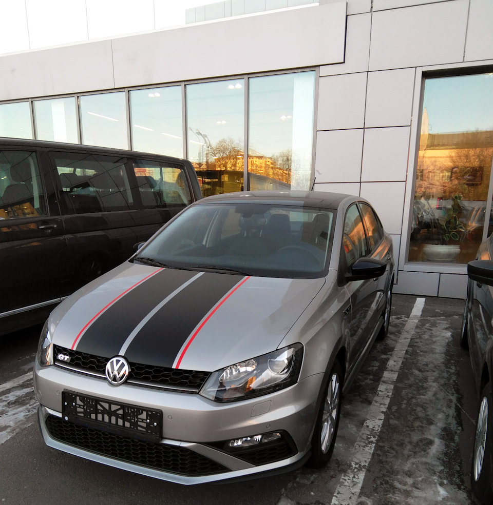 VW Polo sedan gt