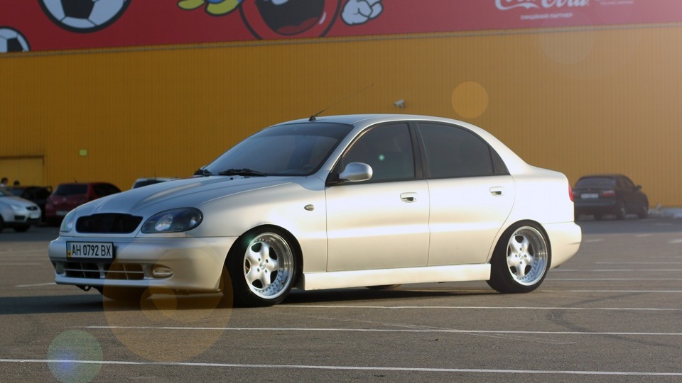 Daewoo lanos stance