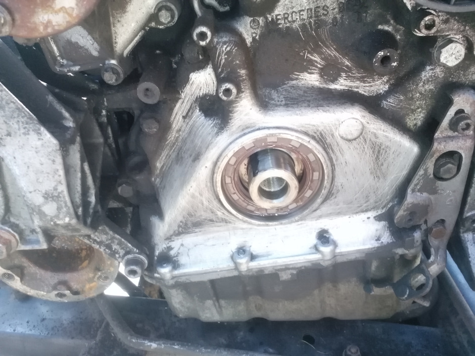 Мерседес ML 280 CDI Замена сальника коленвала - Автоцентр ПИК на DRIVE2