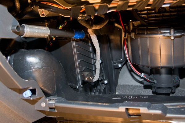 Подготовка к лету — охлаждаемый вещевой ящик — Opel Astra H, 1,6 л ...