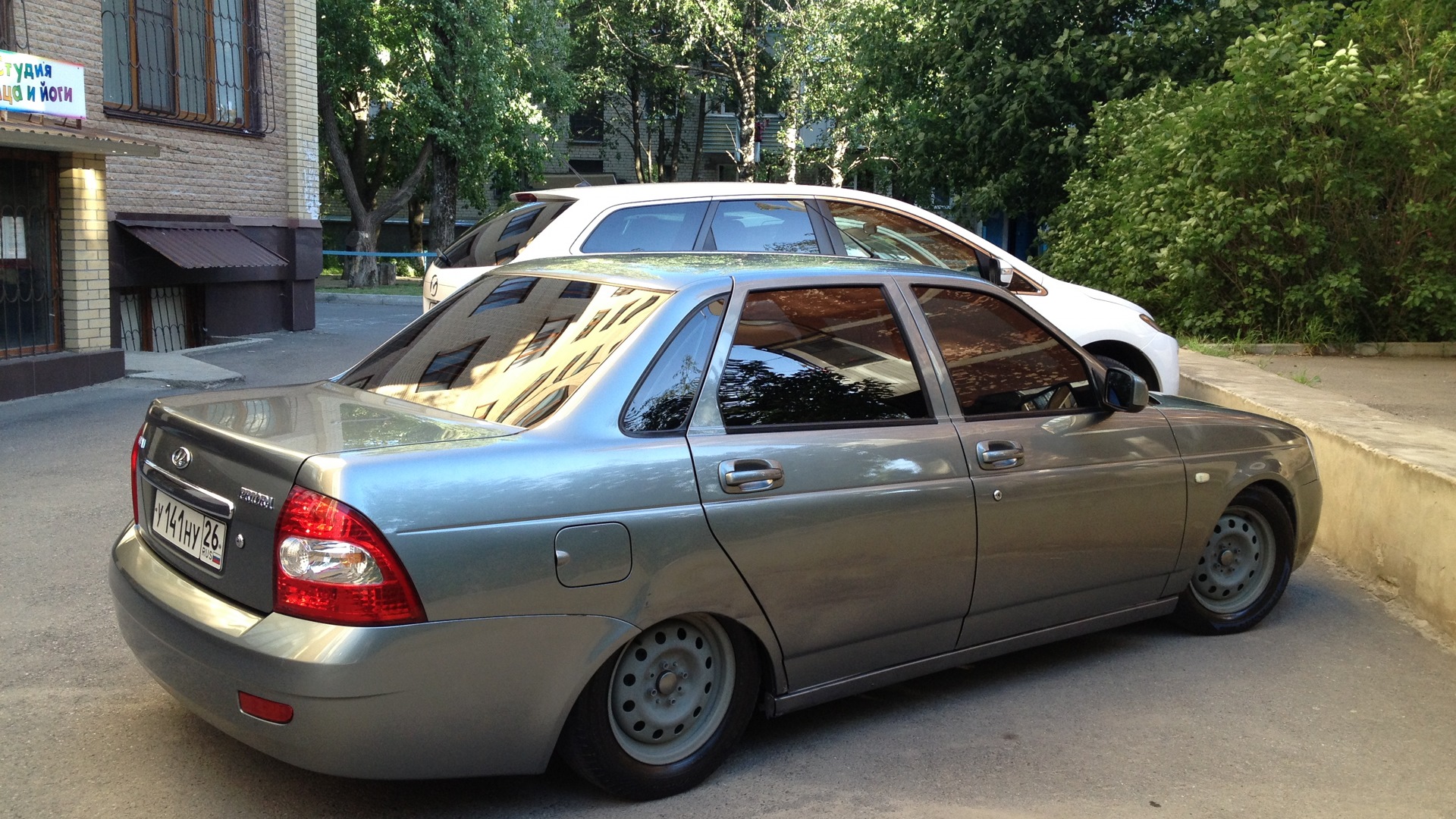 Lada Приора седан 1.6 бензиновый 2010 | ОдНа ТаКаЯ на DRIVE2