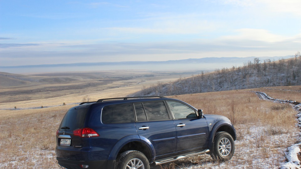 Горит индикация ручного тормоза — Mitsubishi Pajero Sport (2G), 3 л ...