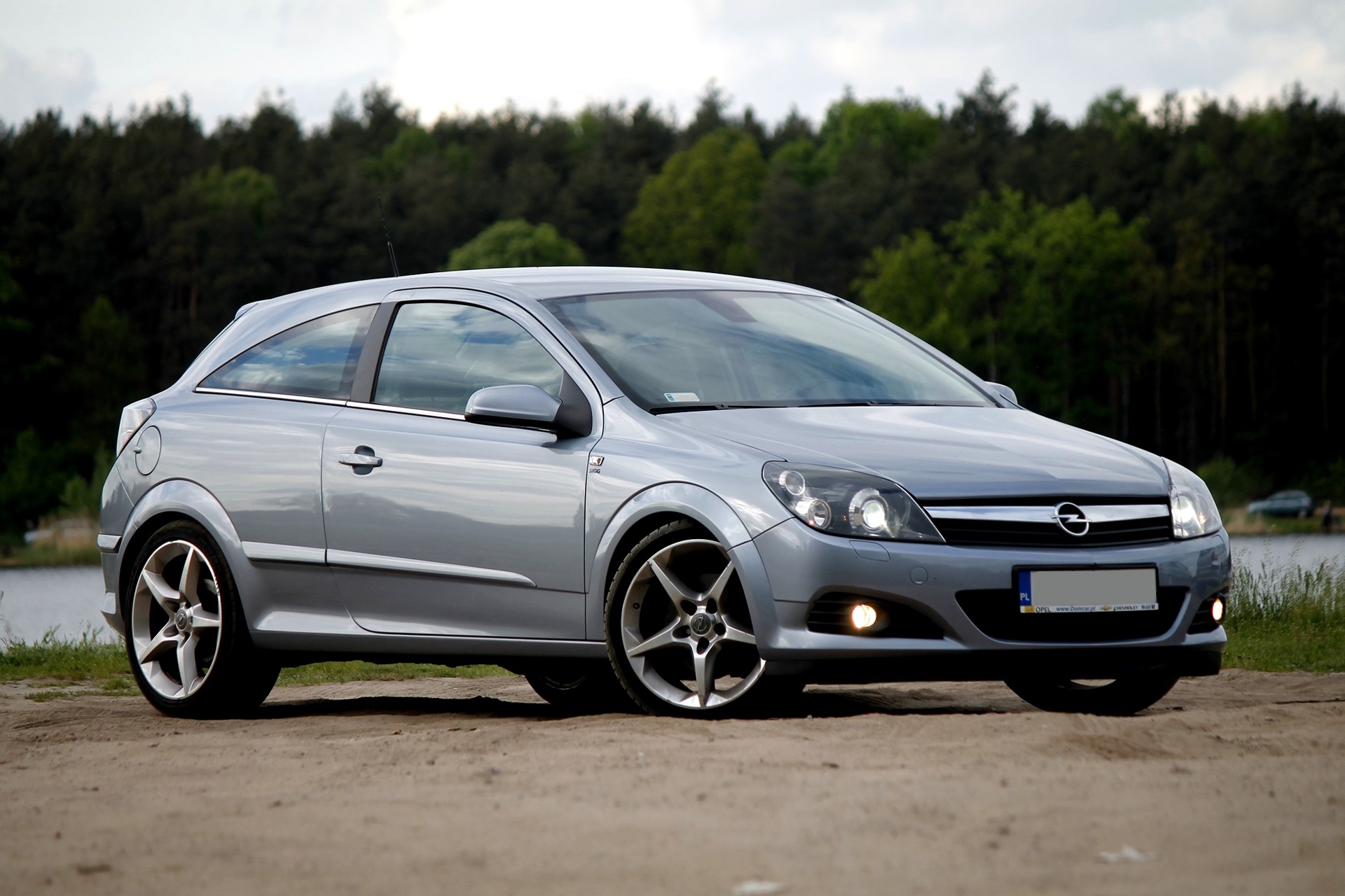 Opel astra h фото