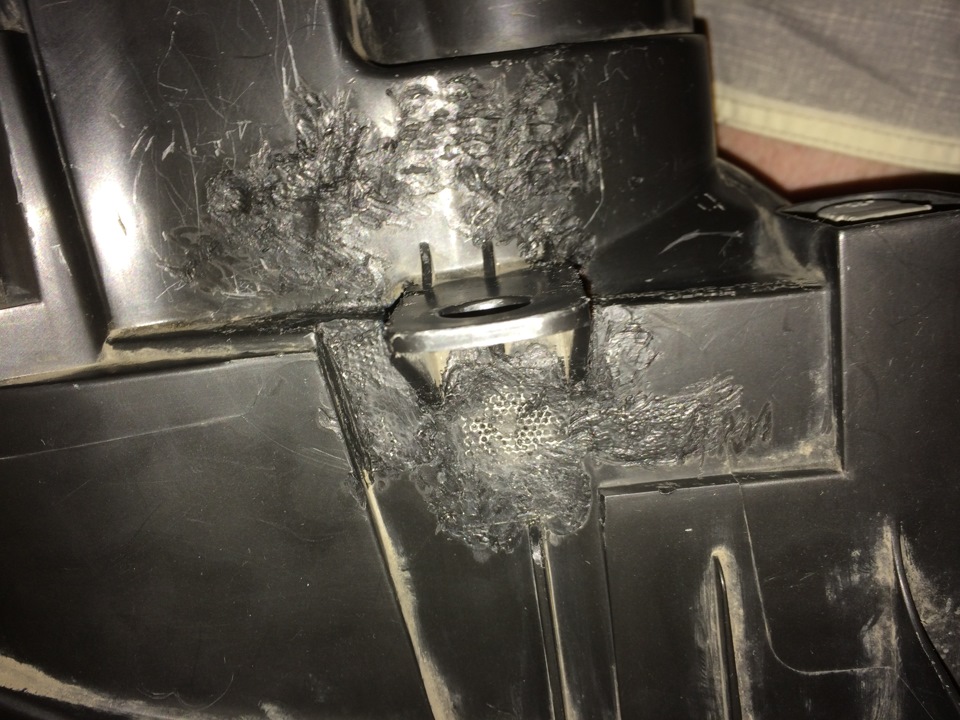 пайка снаружи — Renault Megane II