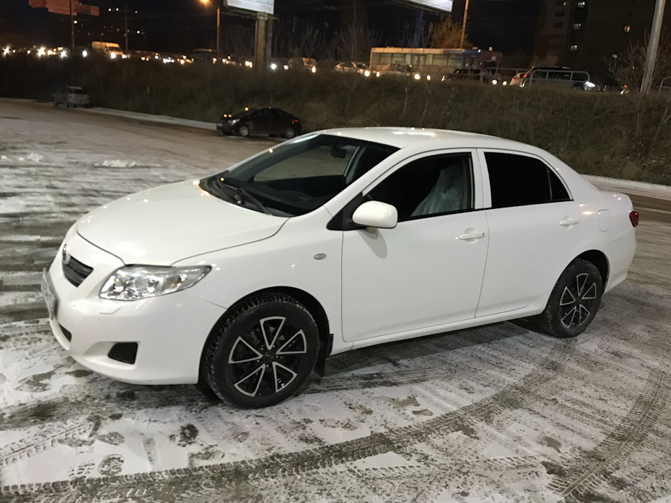 Toyota corolla белая. Toyota Corolla 2008 белая. Тойота Королла 2008 белая. Белая Королла 150. Toyota Corolla 2008.