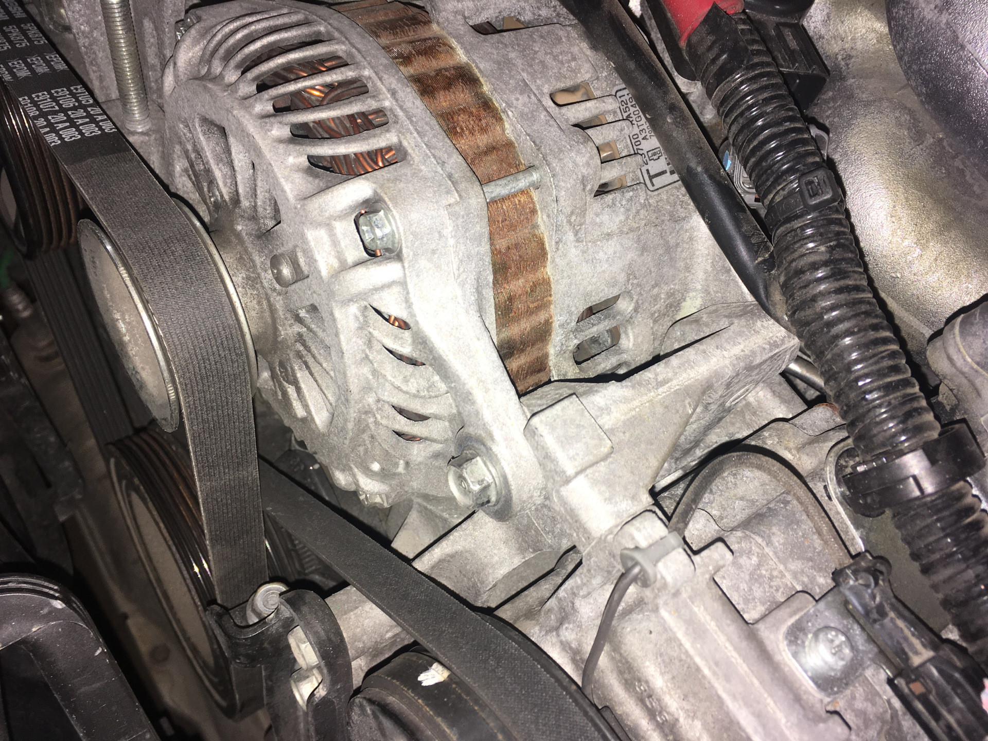 крепление генератора змз 406. генератор на снегоход буран. генератор гольф 4 1. замена двигателя генератора. генератор от ваз 2109.