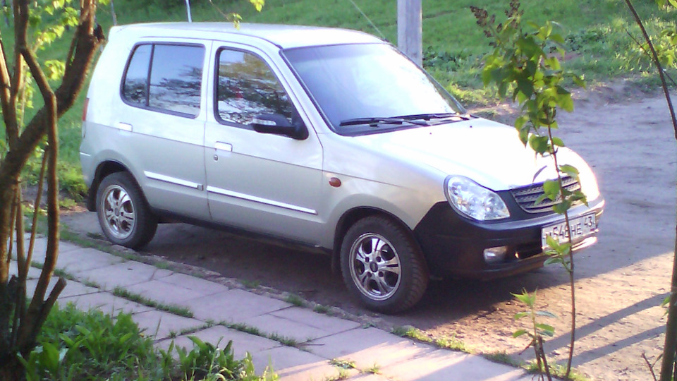 BYD Flyer 0.8 бензиновый 2006 | на DRIVE2