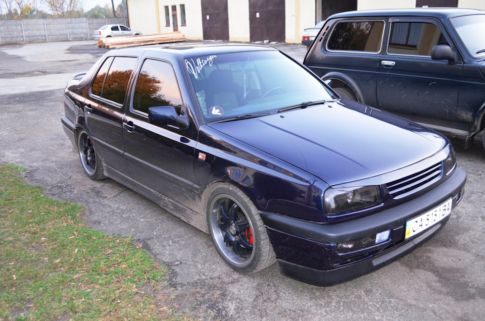 VW Vento r17