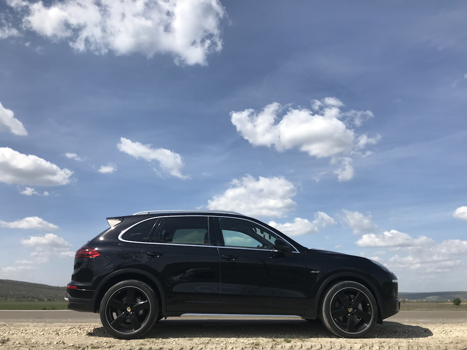 Порше кайен турбо. Диск порше кайен r21 955. Порше кайен 956. Порше кайен 21. Диски порше кайен r21.