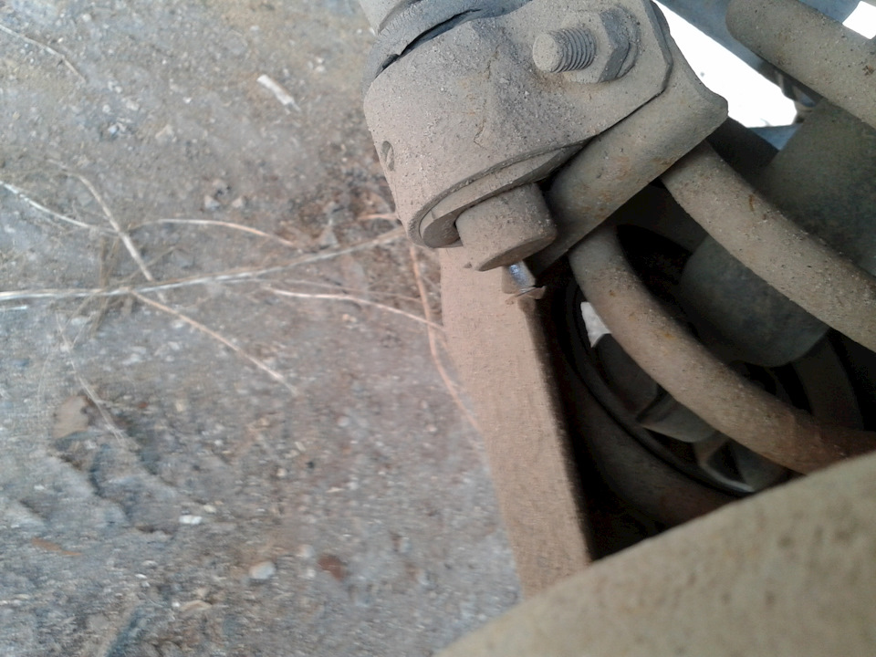 Решил я как то перебрать мотор. Шучу поменять прокладку клапанной ...