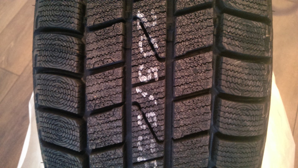 КУПИЛ НОВУЮ ЗИМНИЮ РЕЗИНУ — Ford Focus III Sedan, 1,6 л., 2012 года ...