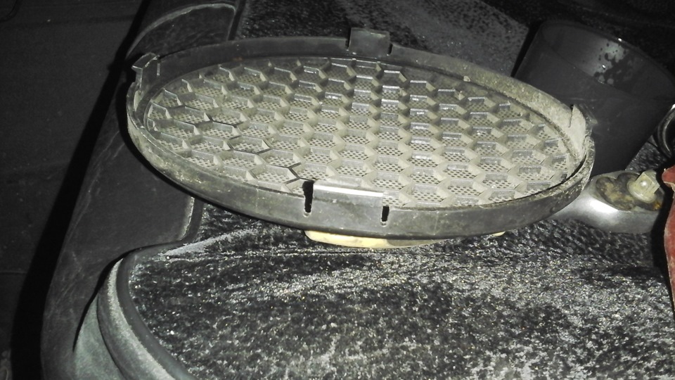 Размер колонок в двери уаз патриот