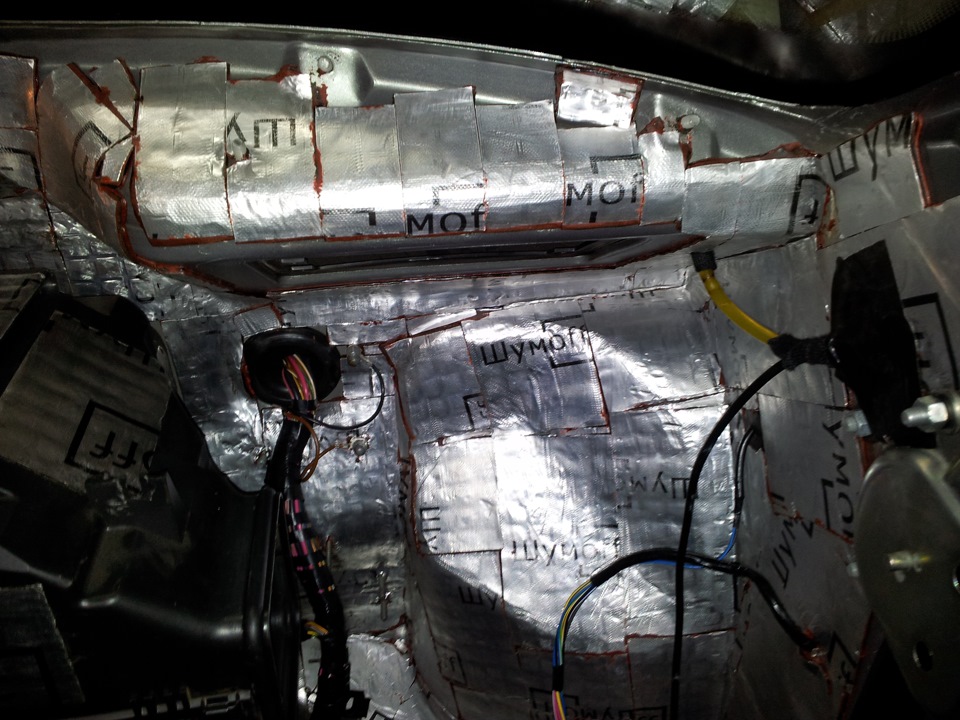 Шви моторный отсек и панель приборов ч.2.1 — Lada Калина универсал, 1,6 ...