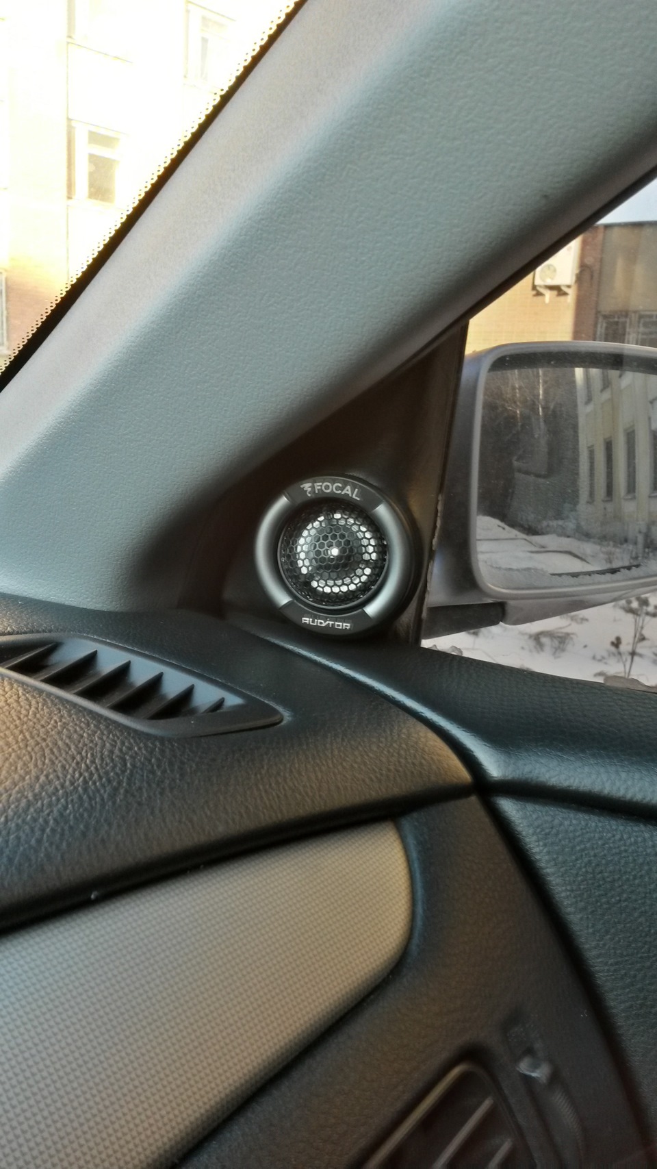 #5.Подиумы под твитеры — Mitsubishi Lancer IX, 2 л, 2006 года ...