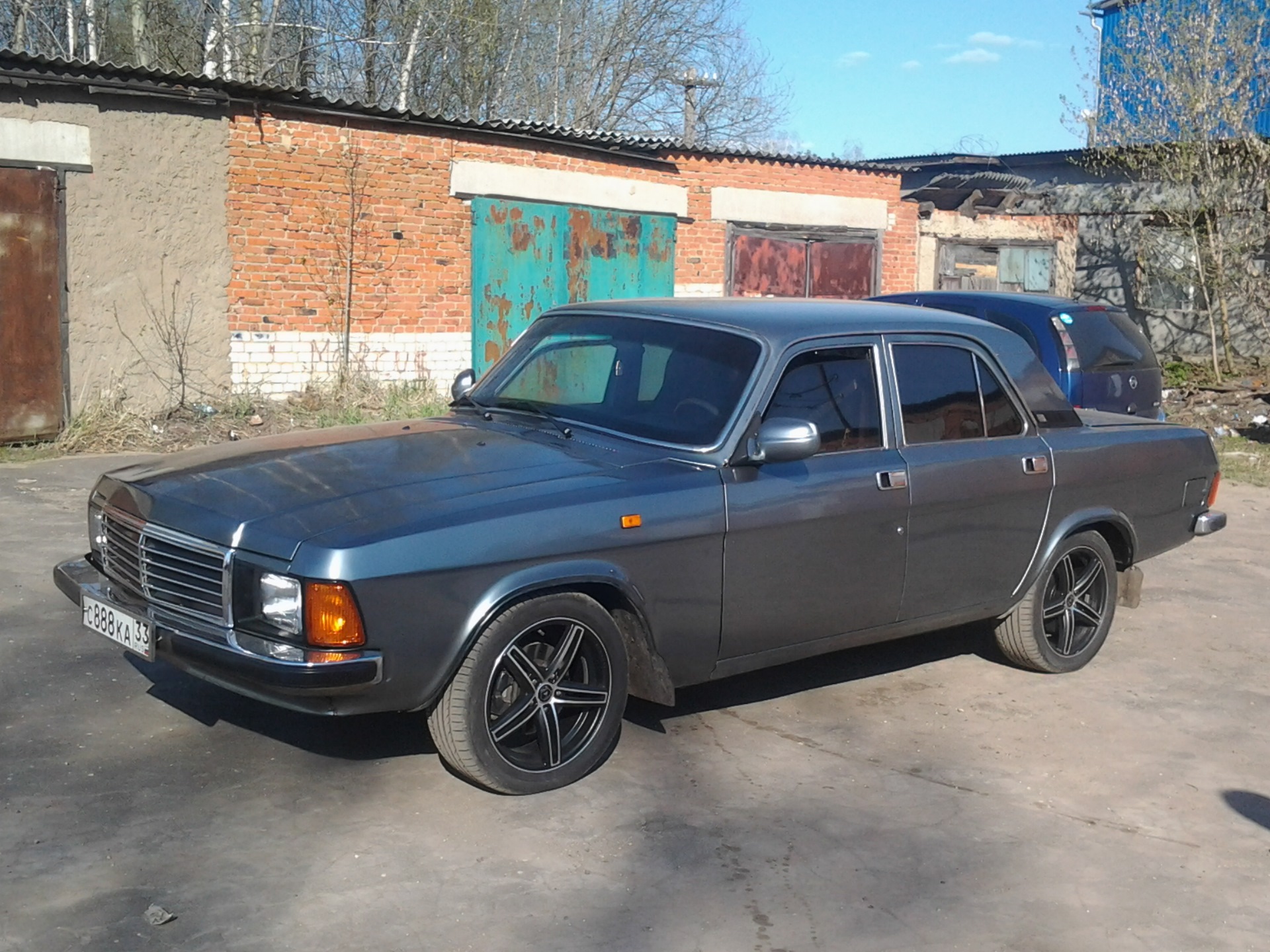 ГАЗ 3102 колеса