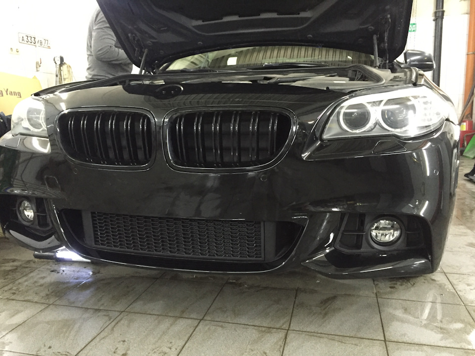 Как снять бампер bmw f10