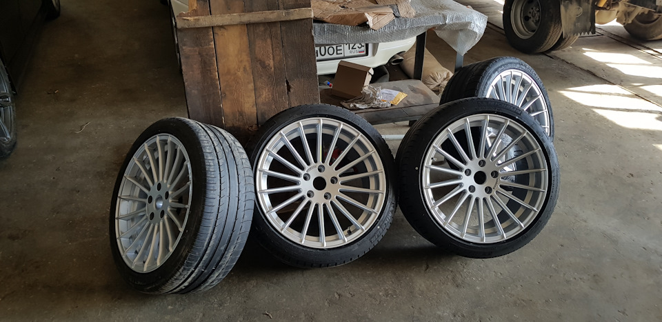 Диски Hamann в серебро. — BMW 5 series (F10), 2,1 л, 2011 года ...