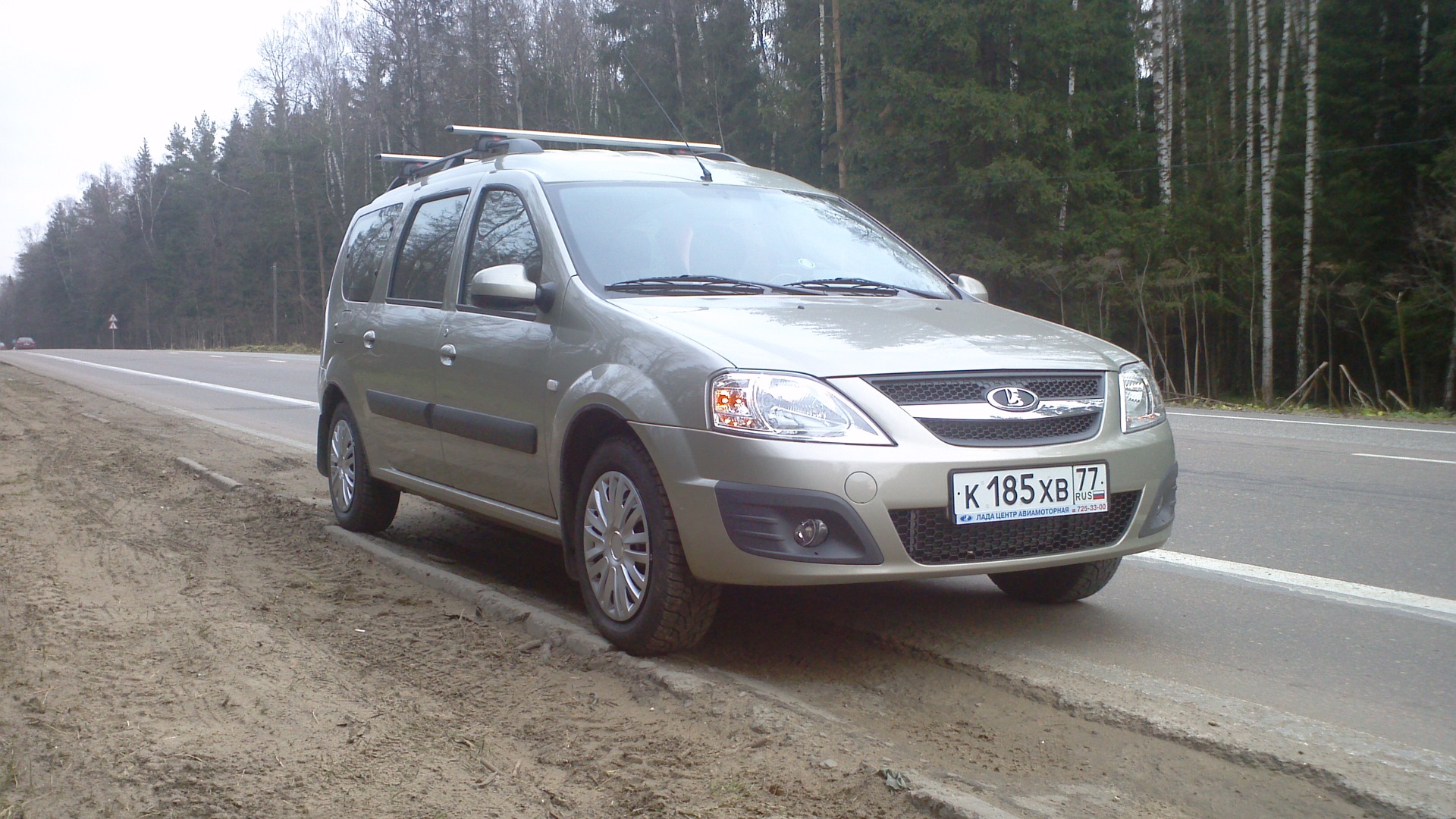 Lada Ларгус 1.6 бензиновый 2013 | Ларчик-семиместик на DRIVE2