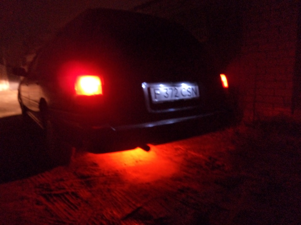 Подсветка под машиной — Subaru Legacy (BC/BJ/BF), 1,8 л, 1992 года ...