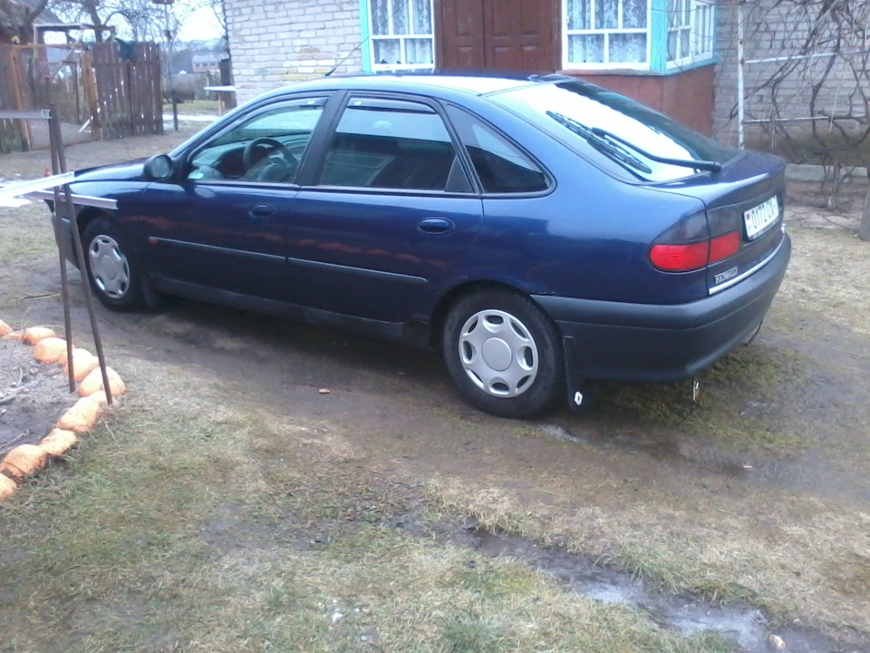 Renault Laguna I Drive