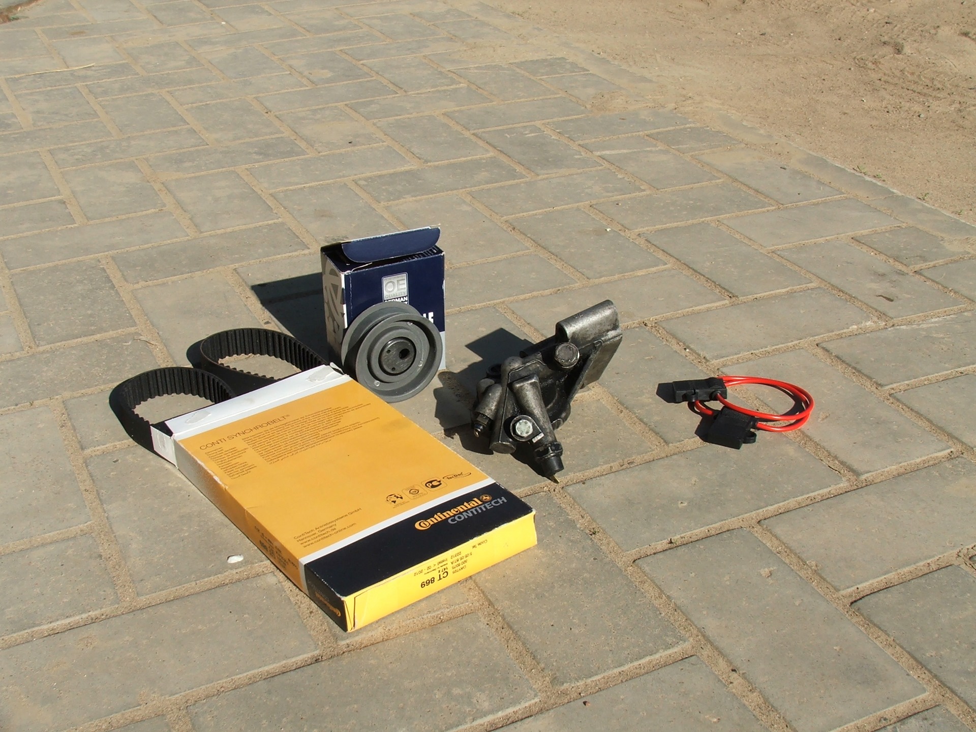 Завели! — Audi 80 (B2), 2 л, 1985 года | своими руками | DRIVE2