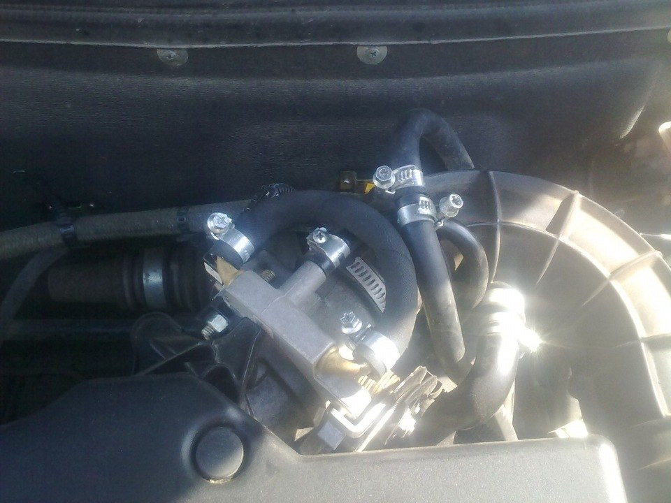 №59 Убрал подогрев дросселя и купил гофру для холодного впуска — Lada ...