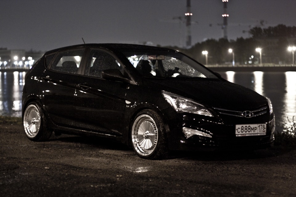 Hyundai Solaris 2012 стенс