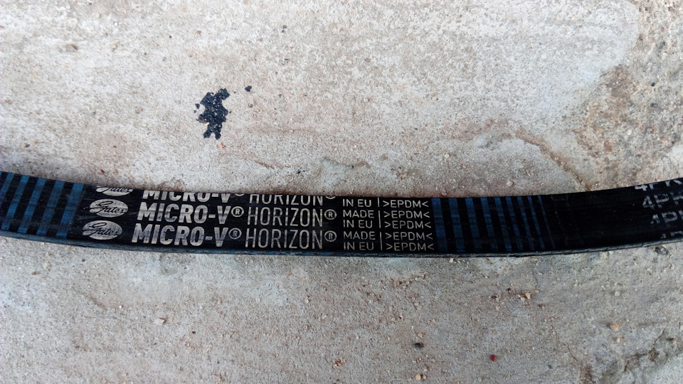 Дворники трут лучше, замена и отзыв о ремне gates. — Ford Mondeo III, 2