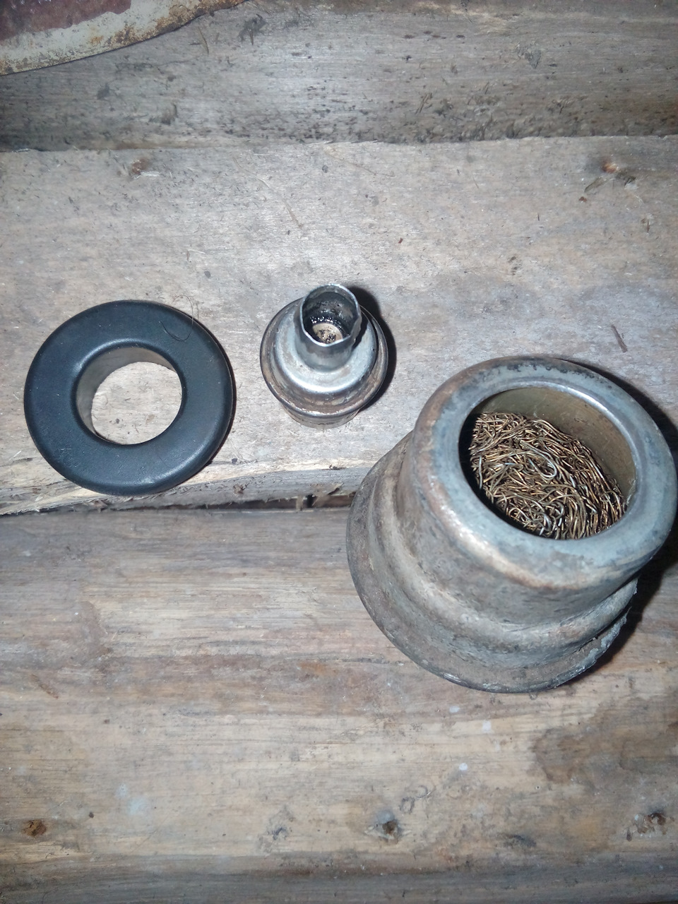 Чистка клапана рециркуляции картерных газов — Ford Scorpio I, 1988 года ...