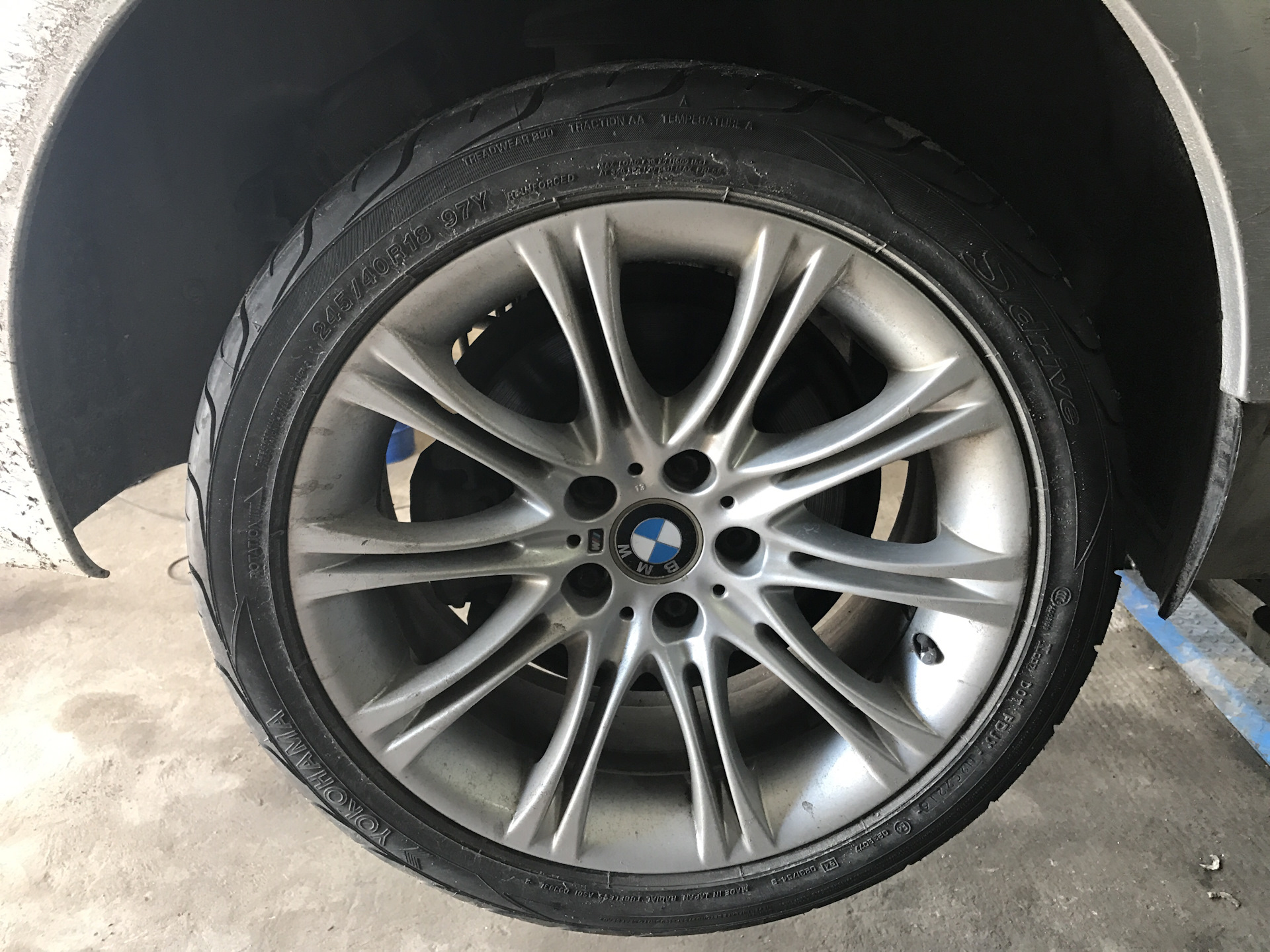 60 r18. BMW e60 диски r18. 245 45 R18 на BMW. 225/40/18 BMW e60.