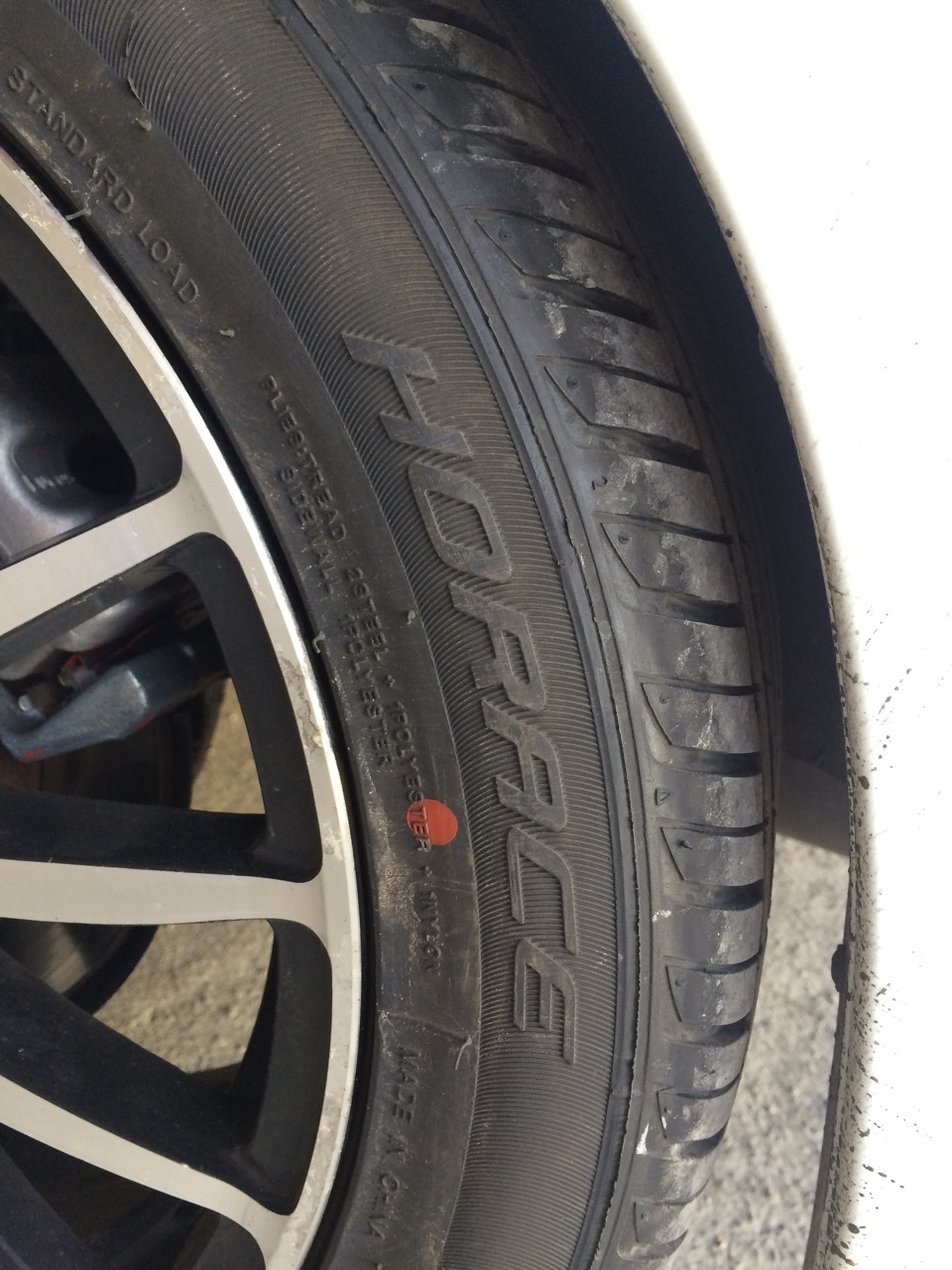 Продаю шины HEADWAY HORACE 195/50 r16 — Lada Granta Sport, 1,6 л, 2014 ...