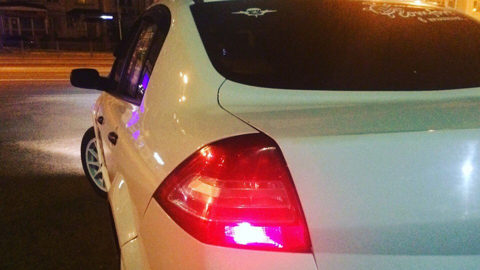 Металлический Стук в исправной (без люфтов и разбитых элементов ...