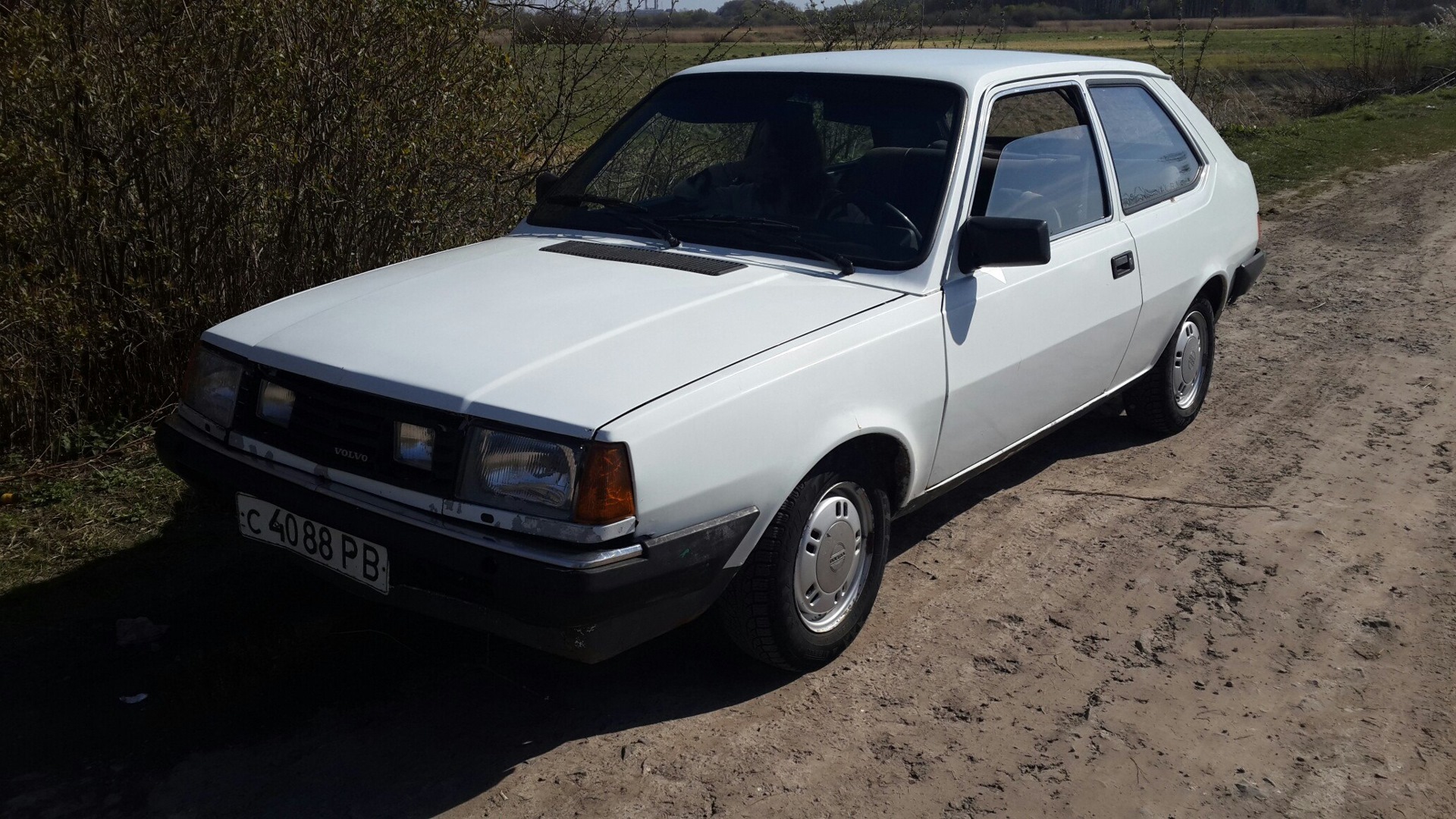 Volvo 340 1.4 бензиновый 1985 | 1.4 White Swallow на DRIVE2