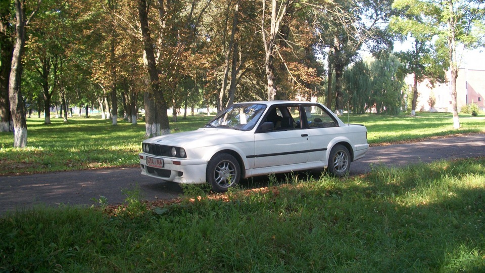 BMW White BBS