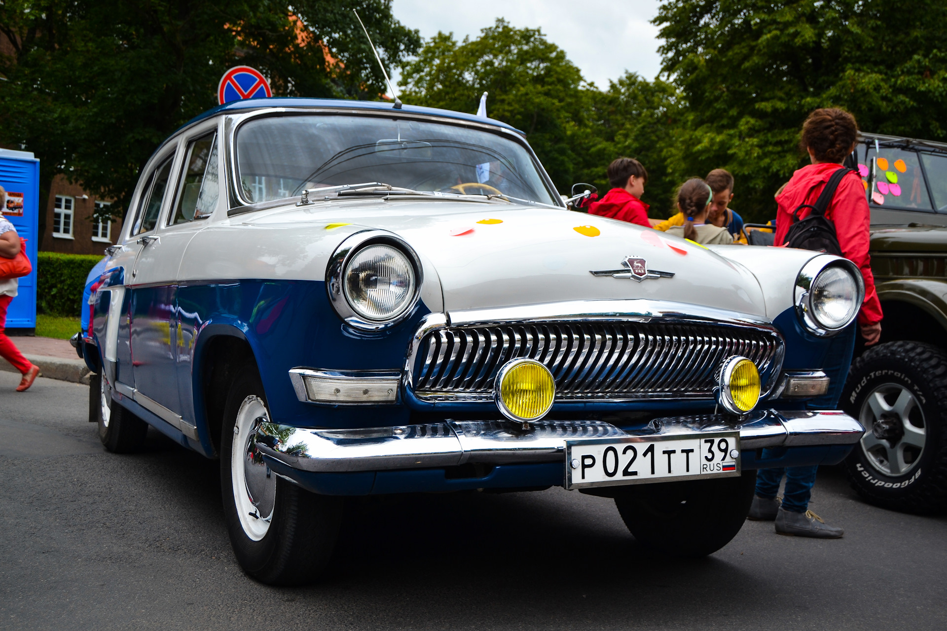 Выставка ретро автомобилей в Калининграде