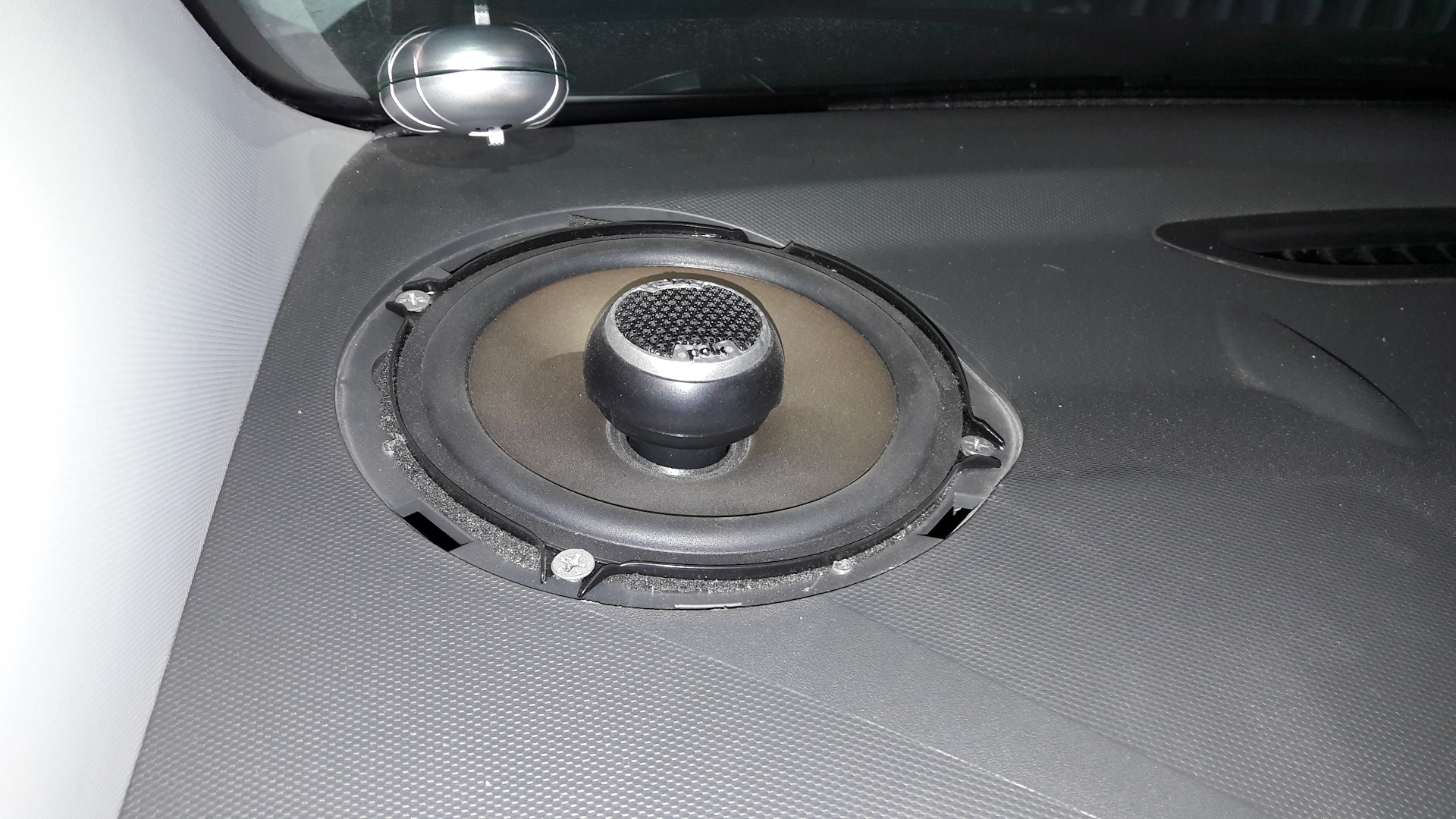 Акустика 18. Polk Audio db521. Автомобильная акустика Polk Audio db521. Акустика на 18в/8531g00. Модернизация коаксиальной акустики.
