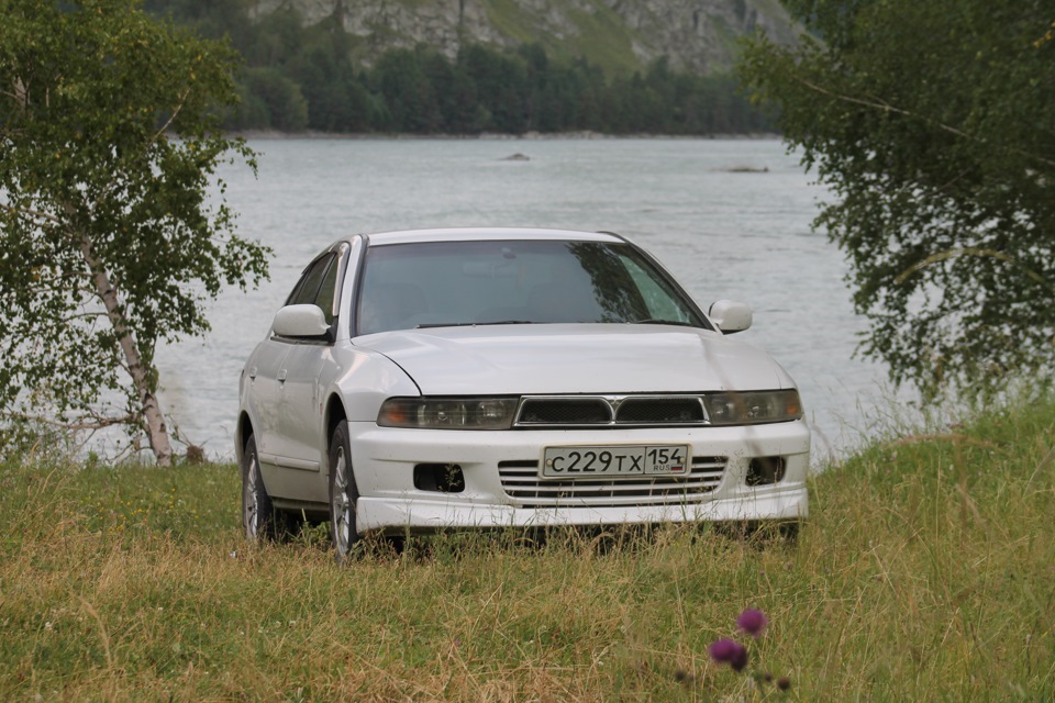 Galant 1. Галант 8 1.8 GDI.