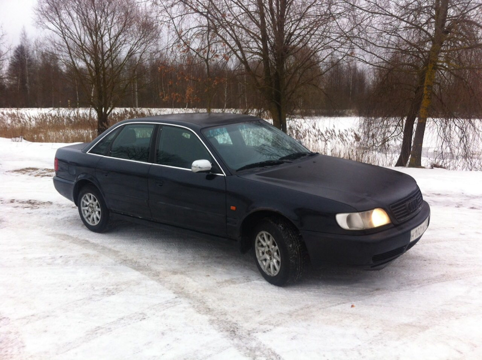 Живет своей жизнью подсветка панели. — DRIVE2