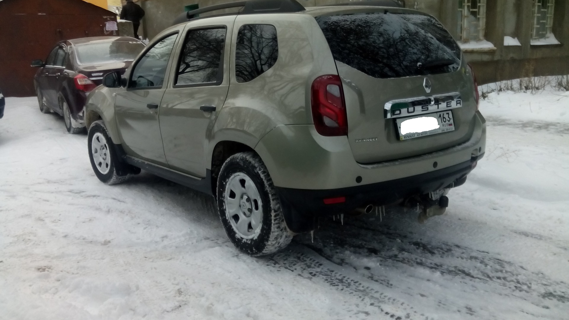 Дастер полный привод. Renault Duster полный привод. Дастер 2022 полный привод. Рено Дастер полный привод 1.8. Рено Дастер 2021 полный привод.