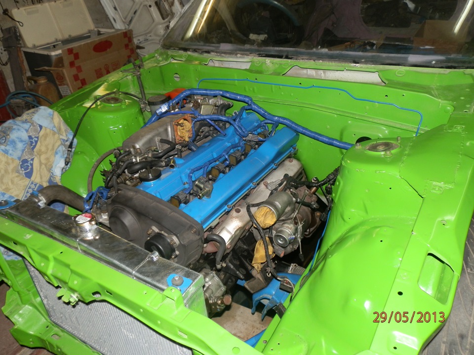 теперь мотор на своем месте — Nissan Skyline (R31), 2,5 л., 1985 года ...