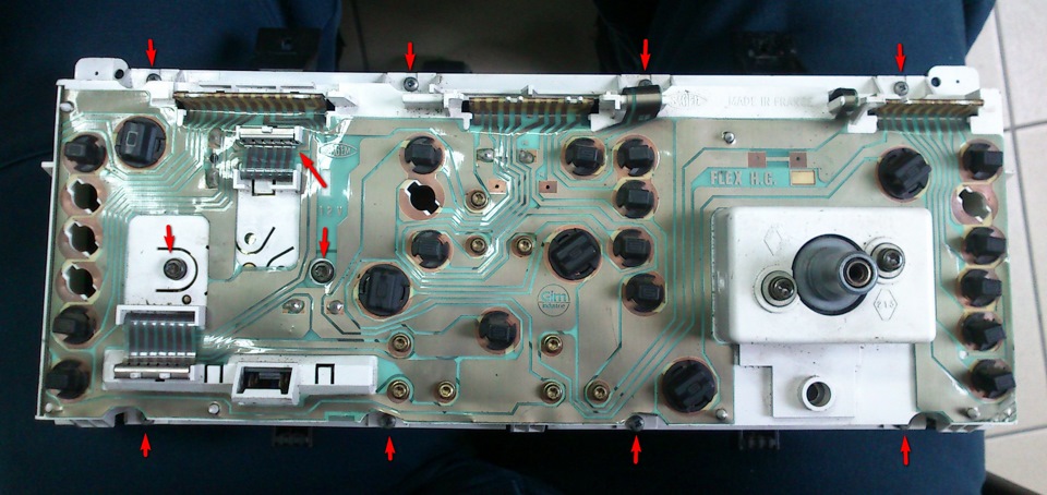Не работает тахометр рено лагуна 1