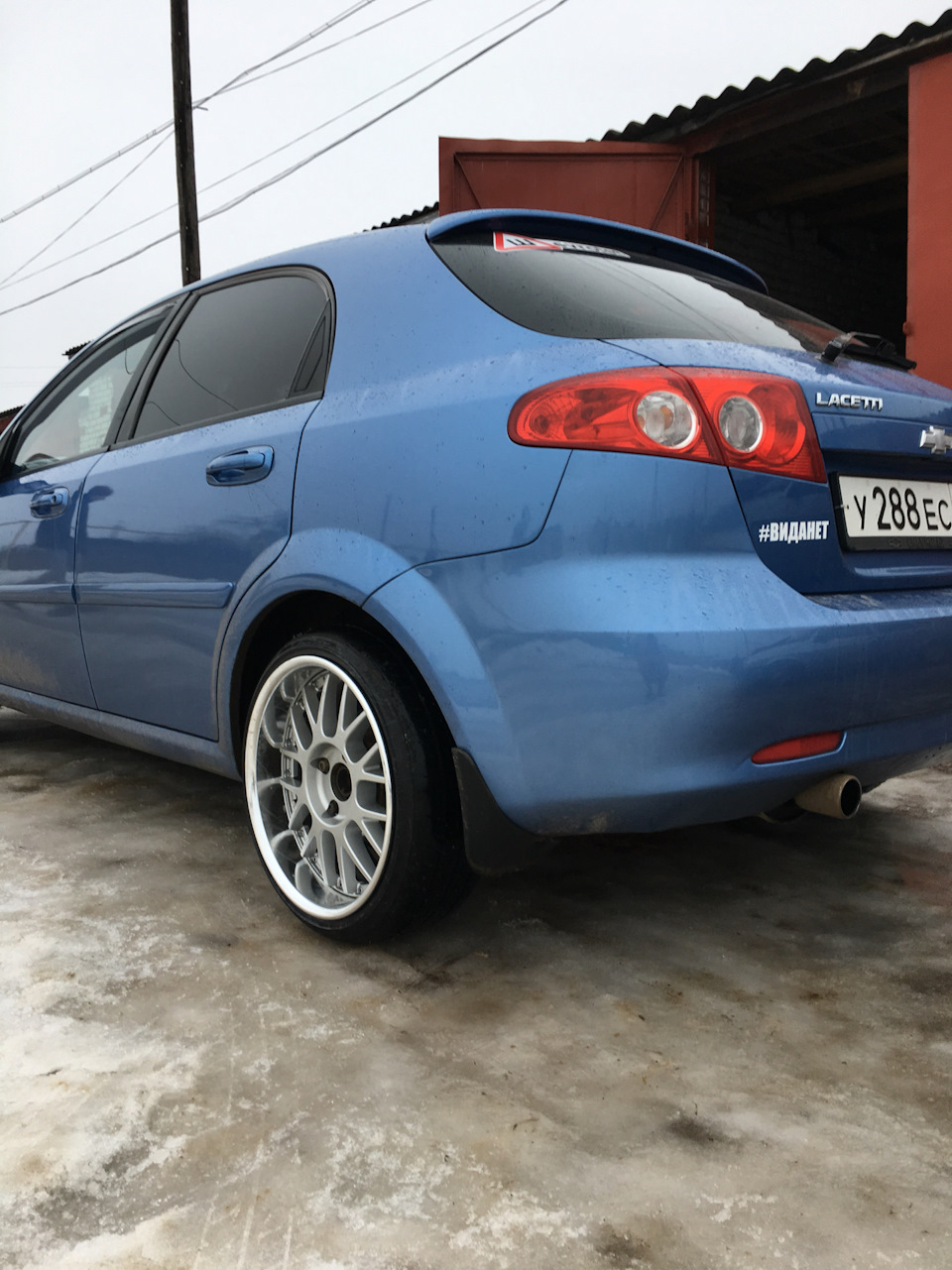 Chevrolet lacetti хэтчбек r15. Какие колеса на шевроле лачетти хэтчбек. Chevrolet lacetti на 17 дисках. Какие колеса на шевроле лачетти хэтчбек. Шевроле лачетти хэтчбек на 16 дисках.