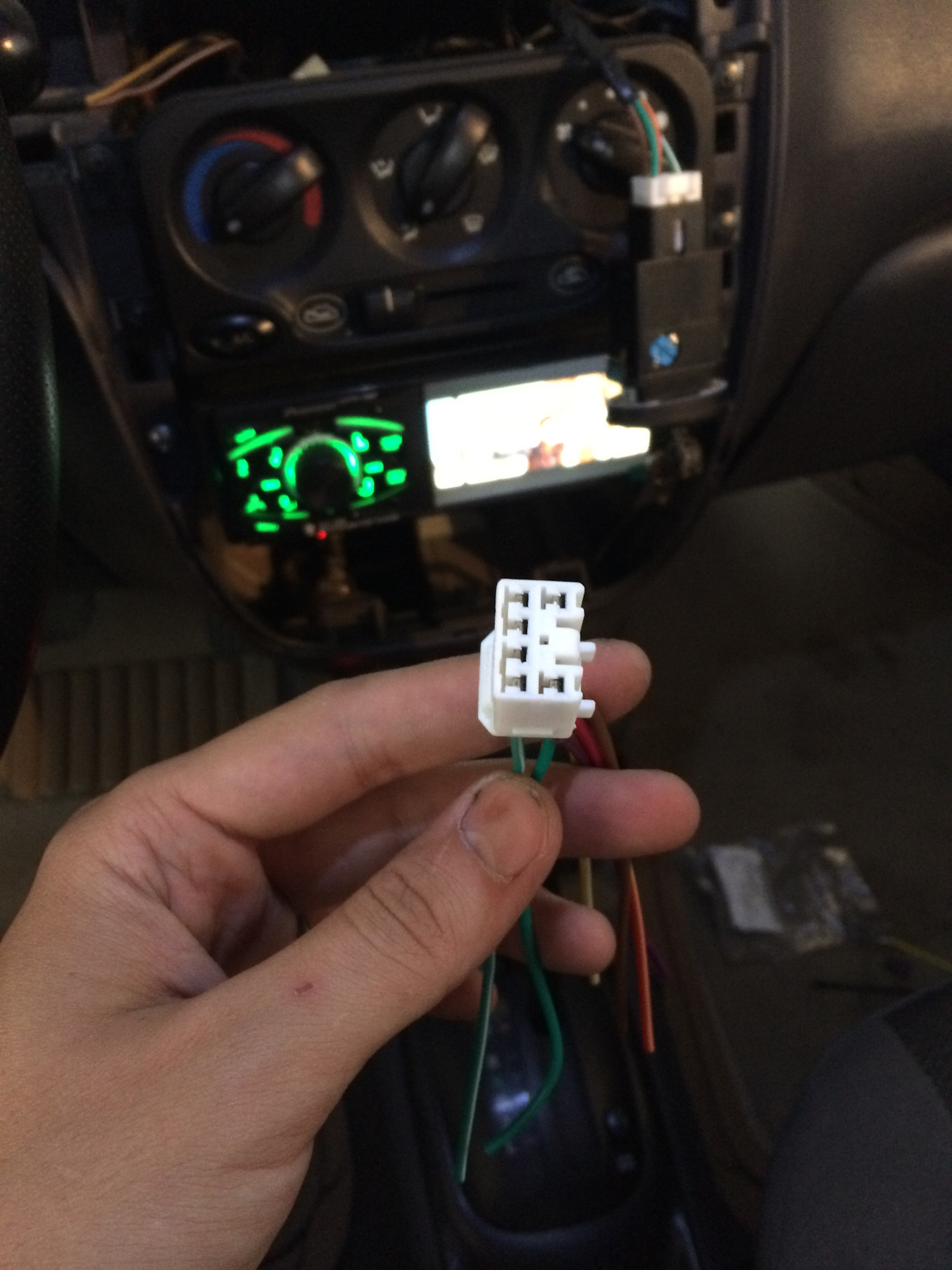 матиз перемычка октан. Daewoo matiz разъем подрулевого переключателя. переключатель 92 95 ланос. Daewoo matiz разъем подрулевого переключателя. фишка матиз.