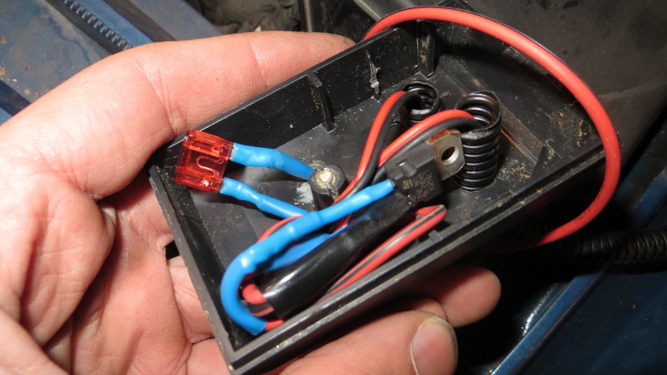 Подсветка под капотом (подсветка двигателя) — Hyundai Elantra (3G), 1,6 ...