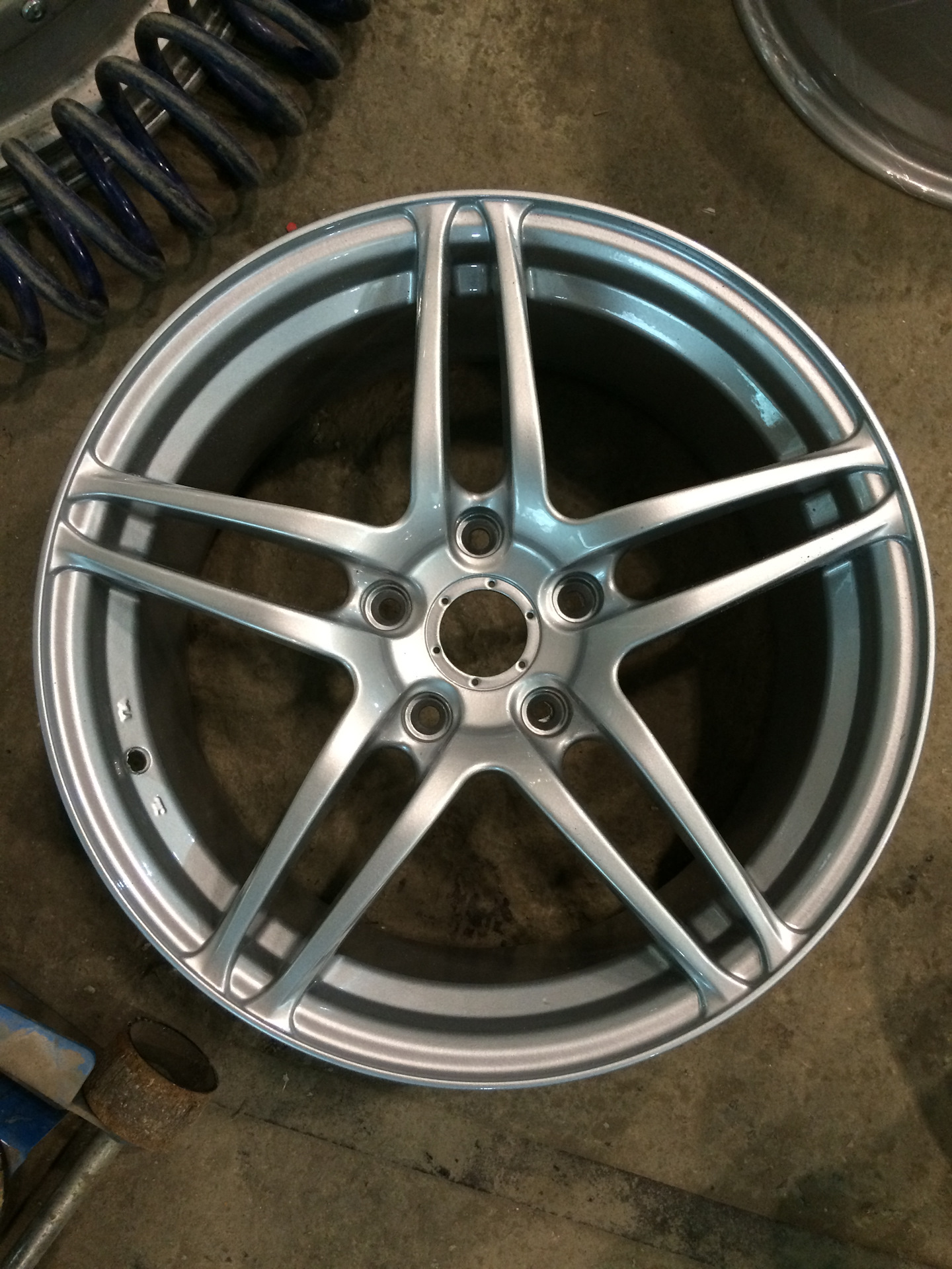 Yokohama avs model 6 5/114,3 r17. диски work emotion cr-kai r17. диски work emotion r17. Work emotion t7r. диски volkswagen mallory r17.