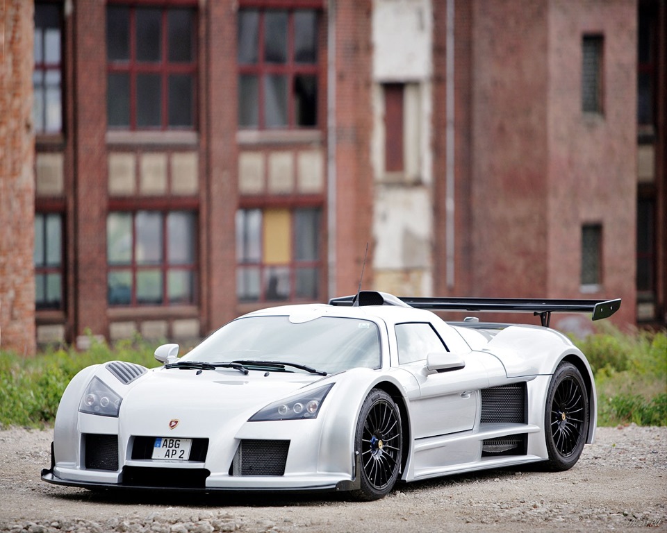 Gumpert Apollo 2008