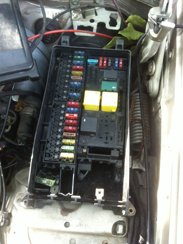 de92705s-960.jpg